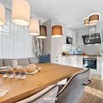 Pier 12b * Бюзум